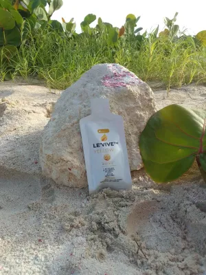 Le'Vive Yellow Fitique Sample