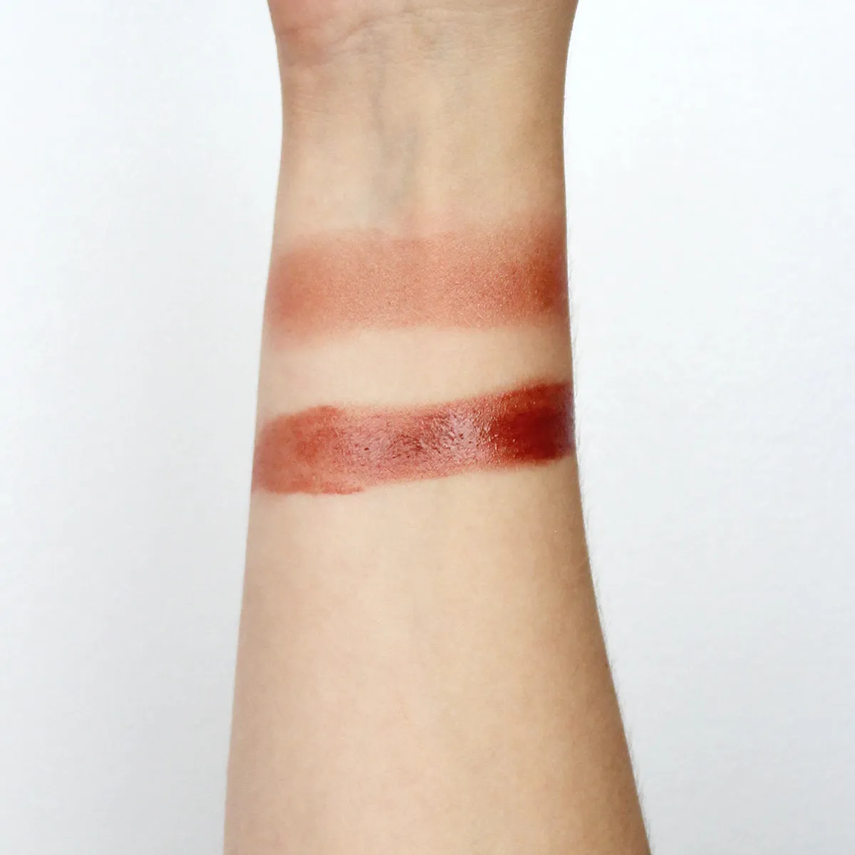 Micki • Pretty Paint Hydrating Cream Multi-Use Blush   Lip