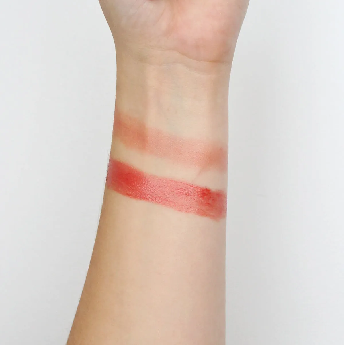 Miranda • Pretty Paint Hydrating Cream Multi-Use Blush   Lip