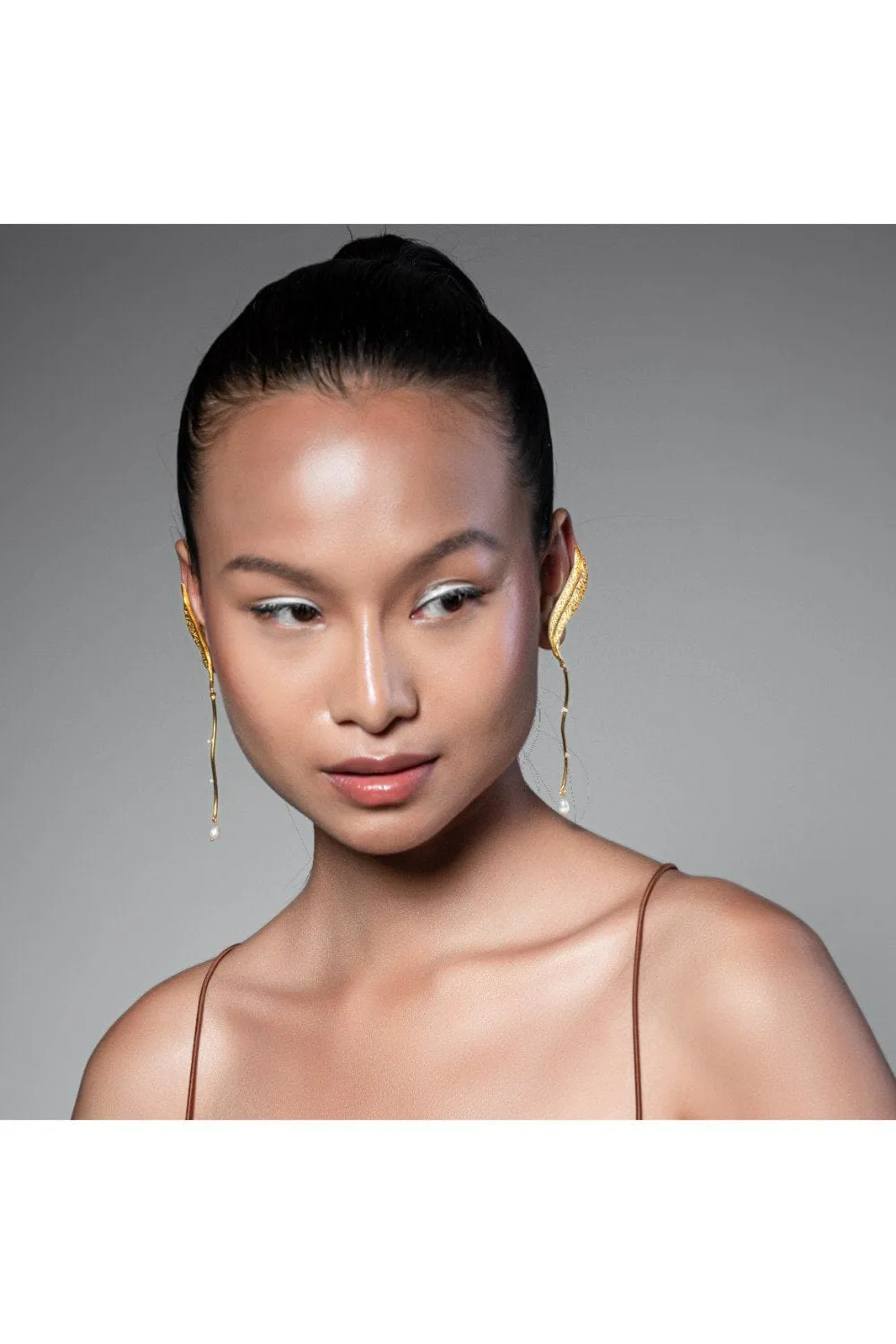 NINA EAR CUFF