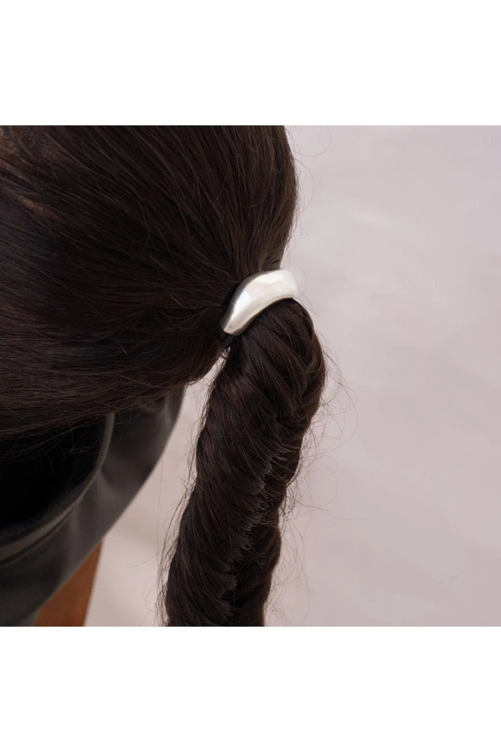 WAVE HAIR BAND - SILVER TONE